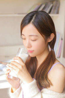 兩個孩子的滿月酒