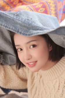 青衫素裙誰厲害？